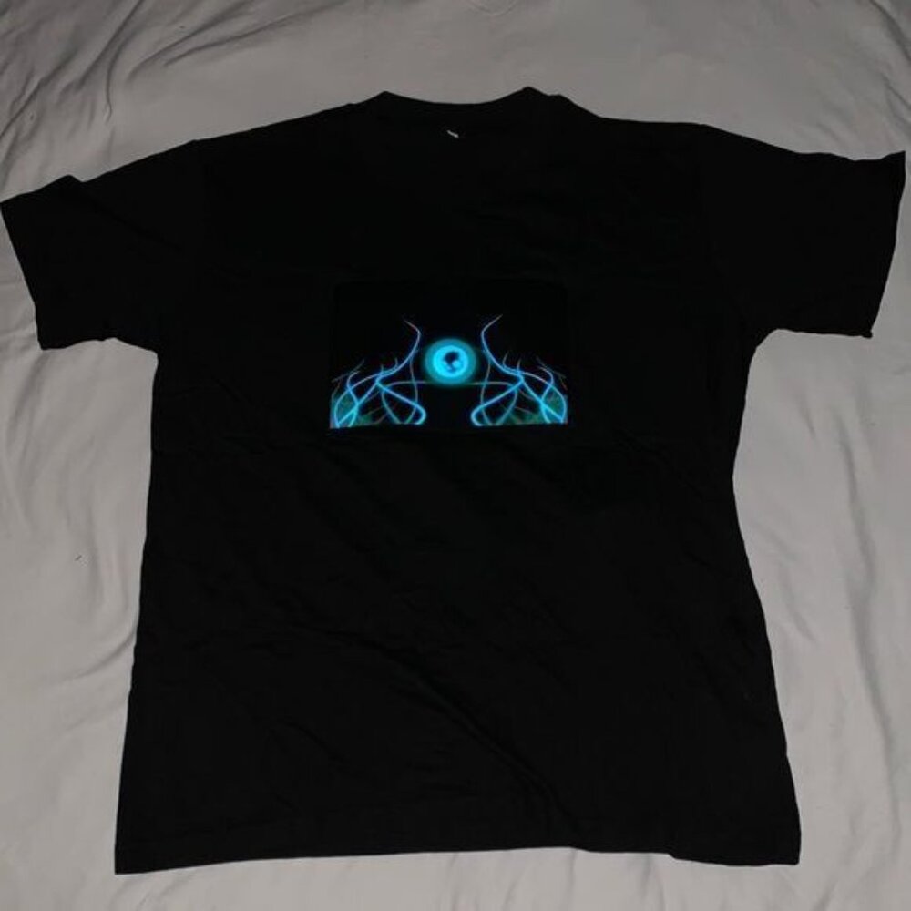 El Flashing Sound Activated LED T-Shirt Skull Black Short Sleeve Size Small